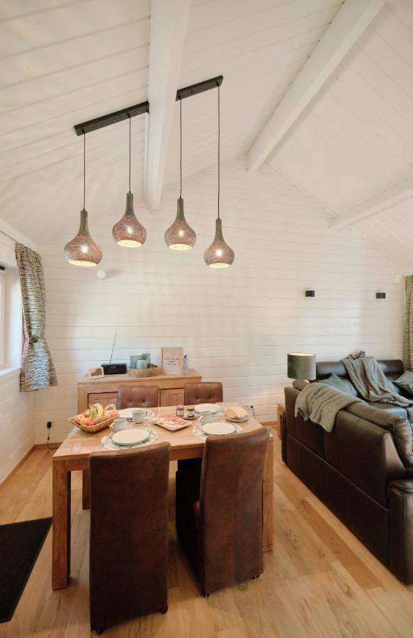 Chalet D'Un Ami Somme-Leuze Εξωτερικό φωτογραφία